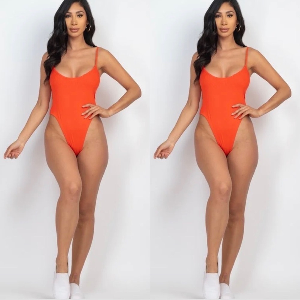 ORANGE RED SKINNY SPAGHETTI STRAP TWO BUTTON CLOSURE SNAP BODYSUIT